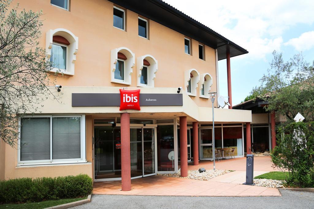 מלון Ibis אובנה מראה חיצוני תמונה